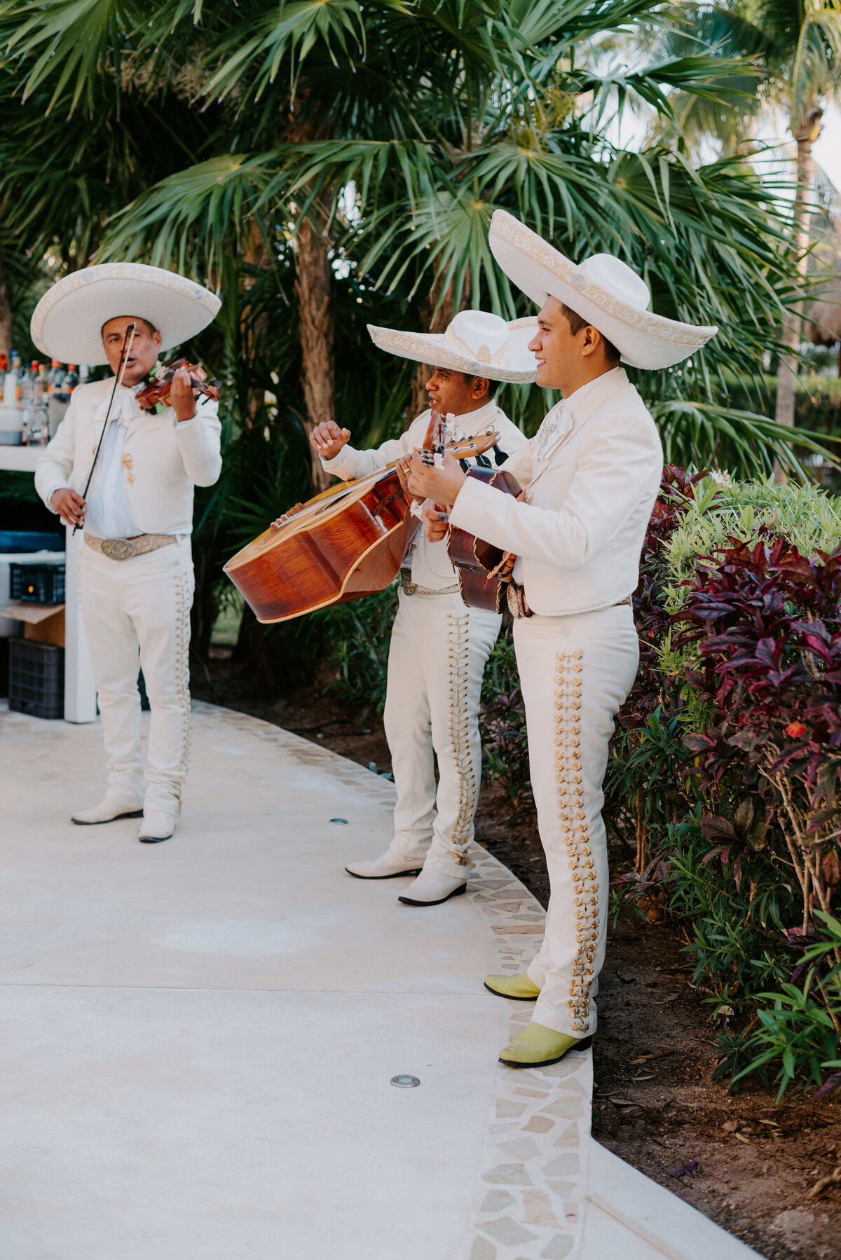 Dreams Riveria Maya Wedding - Bruich Wedding - COCKTAIL PARTY - Kyrsten Ashlay Photography-10