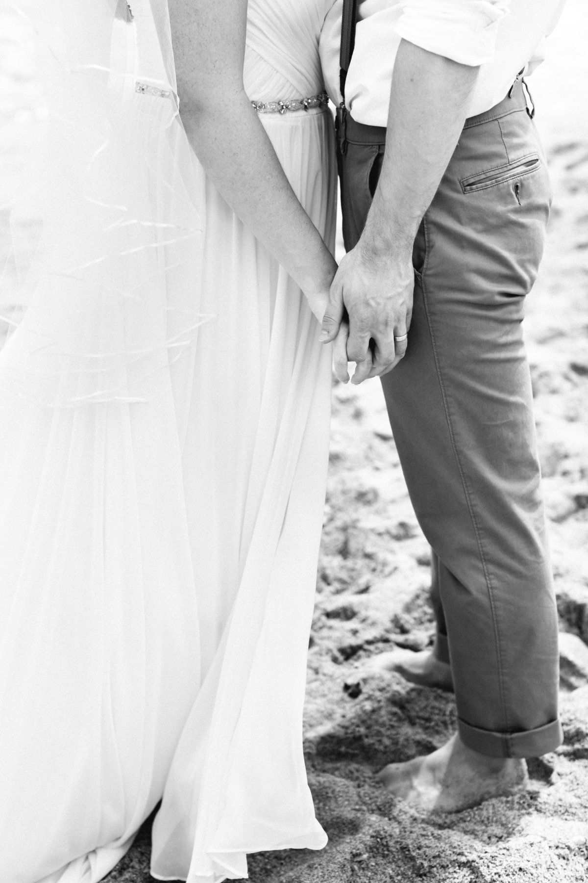 Joel and Kelly-Hawaii Wedding Photographer Samantha Laffoon-3400