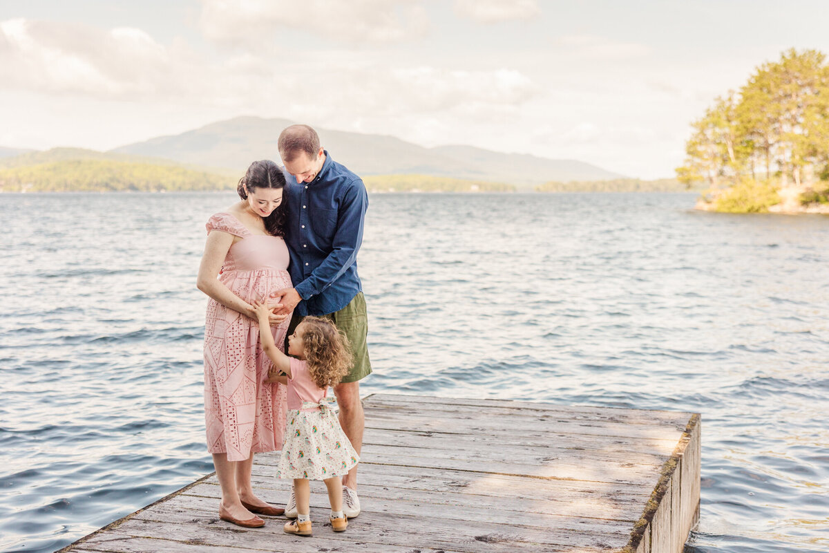 Andrea Simmons Photography pregnant and maternity photos mom and baby expecting maine light and airy soft beautiful portraits MaternityWebsite-22
