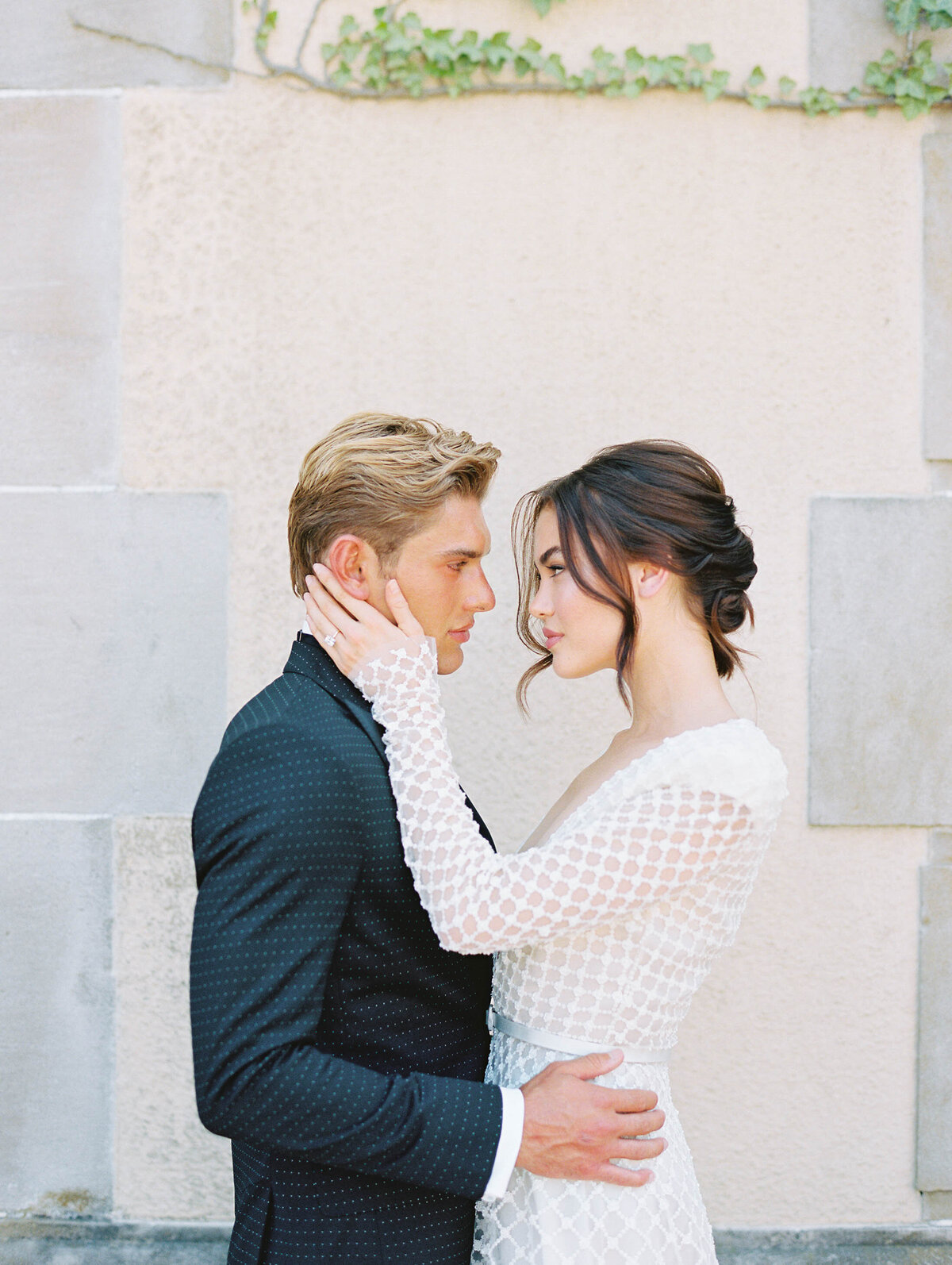 Oheka Castle Wedding, Photo by Katie Trauffer, Styled by Rachael Ellen Events, Hair and Makeup by Caitlyn Meyer