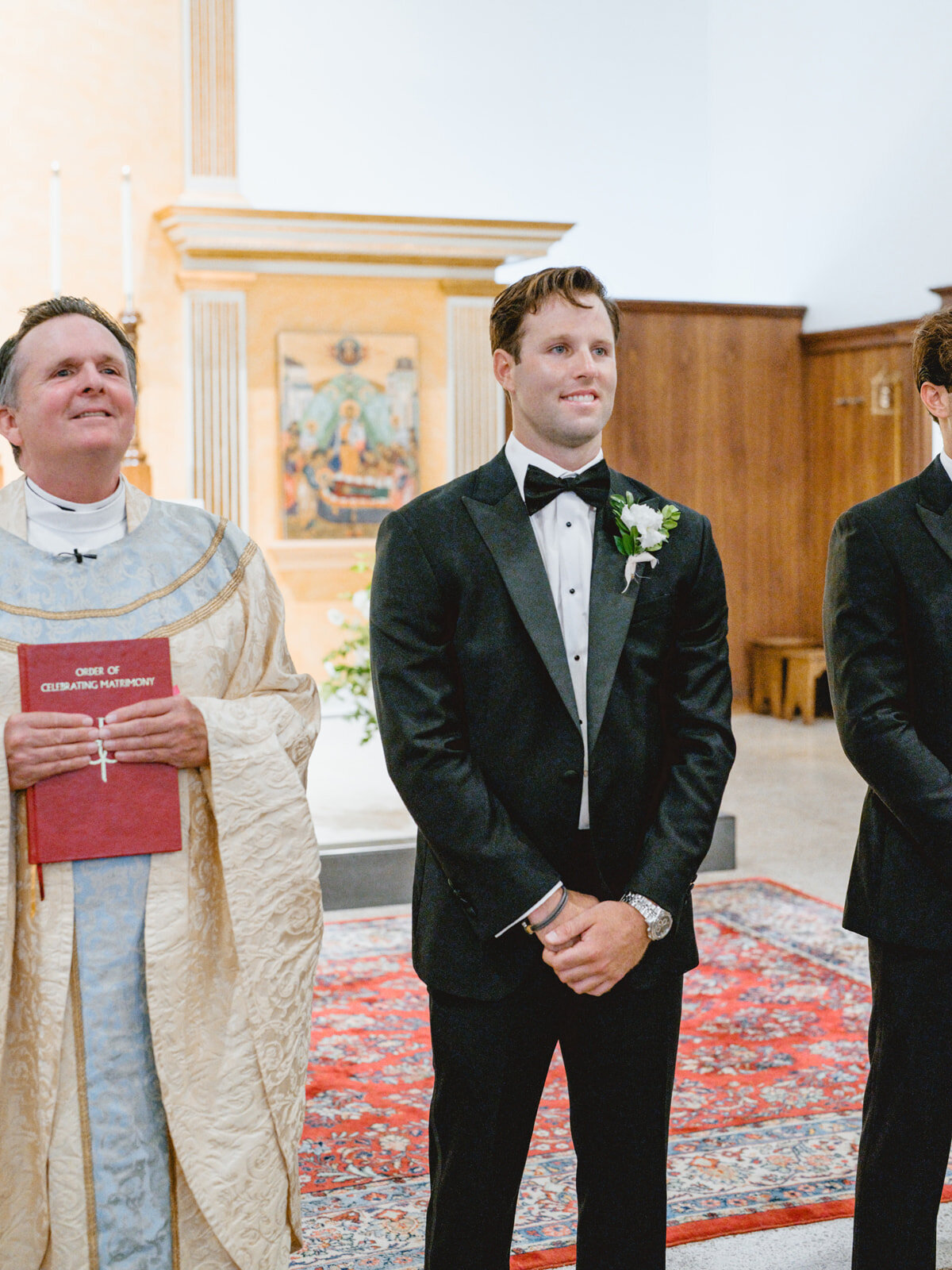 st-mary-church-groom-jen-strunk-events
