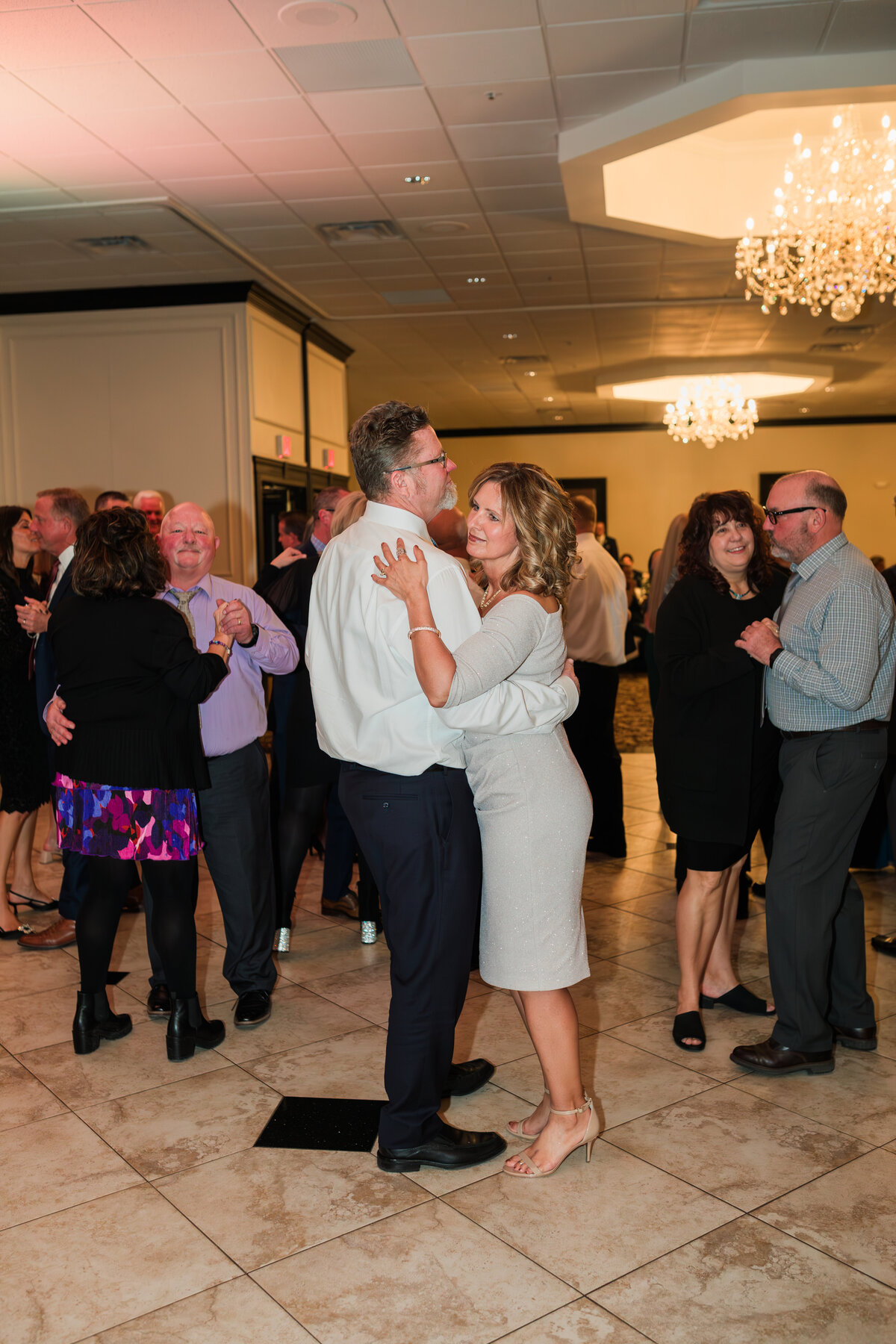 LillieMaePhoto-Lindsey&JoshWedding-Reception--64
