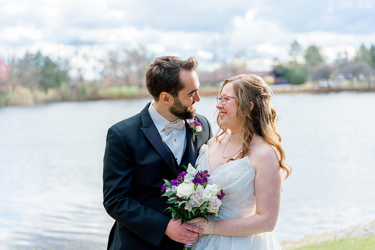 Eliana-Melmed-Photography-Chicago-LosAngeles-Jewish-WeddingPhotography-CouplePortrait-00025