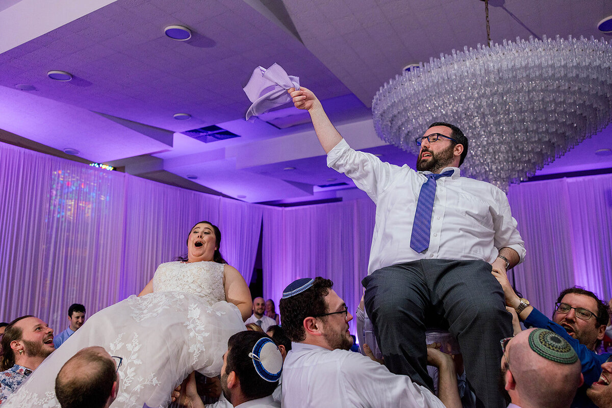 Eliana-Melmed-Photography-Chicago-LosAngeles-Jewish-WeddingPhotography-ElianaSklar-Simcha-00044