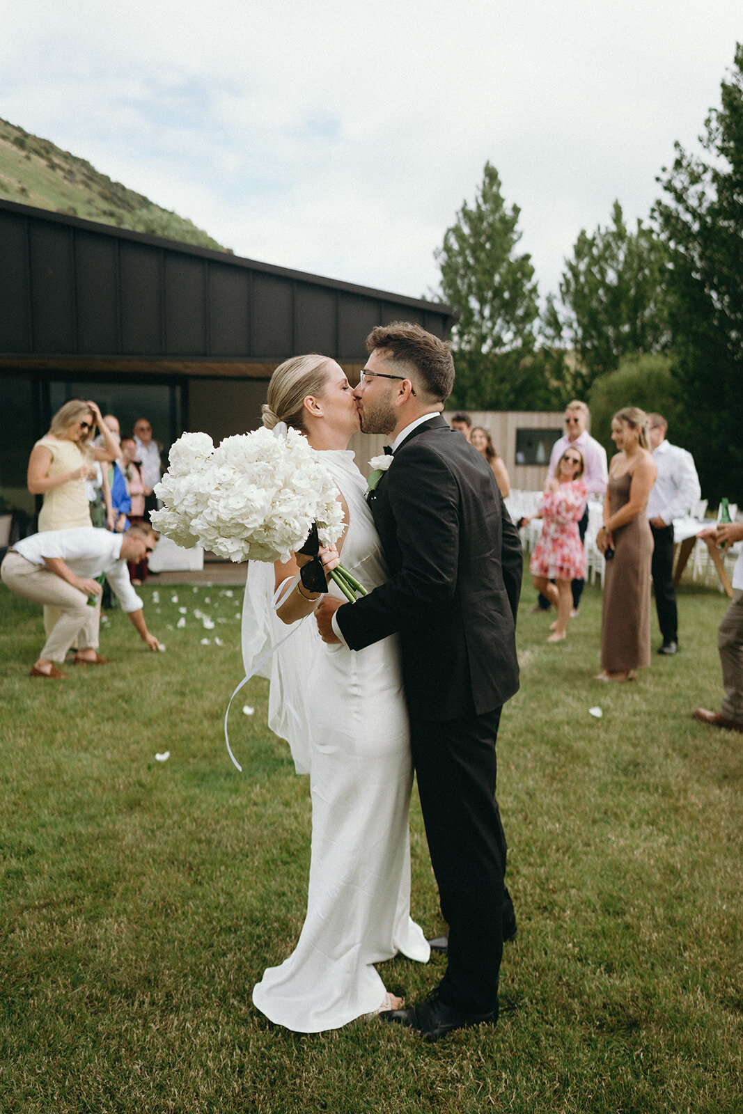 Melissa Clark Photography - Queenstown Wedding Photographer - Andrew & Cece - Bayonett Peak & Quail Rise Wedding-595