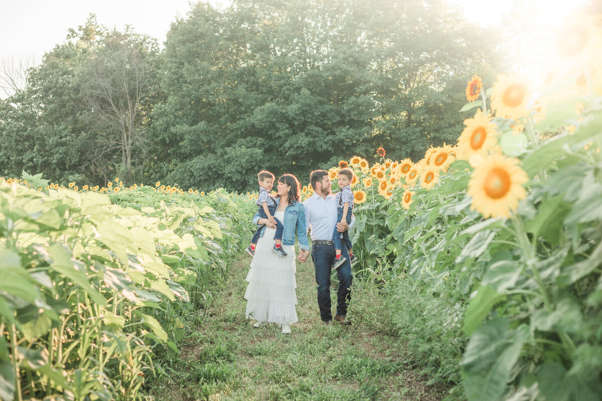 LillieMaePhoto-BacaFamily-Portraits-11