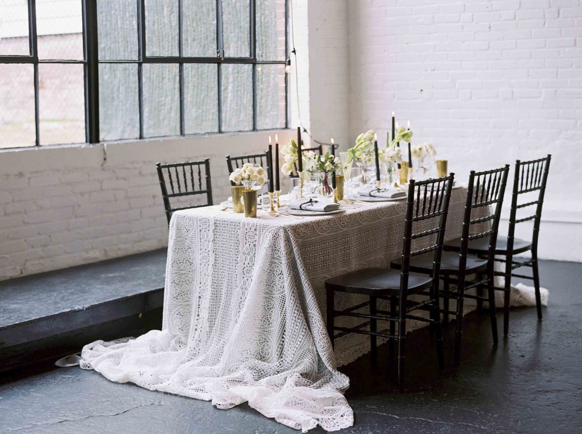 Black and Neutral Wedding Table Design