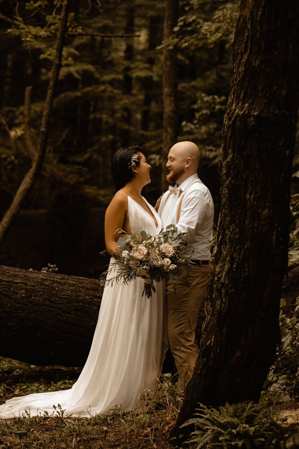 Duluth-MN-Elopement-Photographer-Roots-Revival-1705