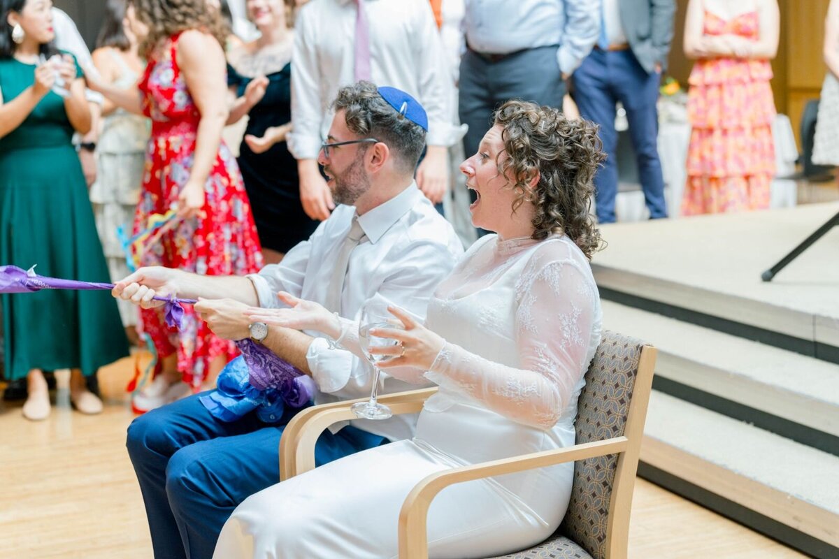 Eliana-Melmed-Photography-Chicago-LosAngeles-Jewish-WeddingPhotography-ShulaNoah-Shtick-00151