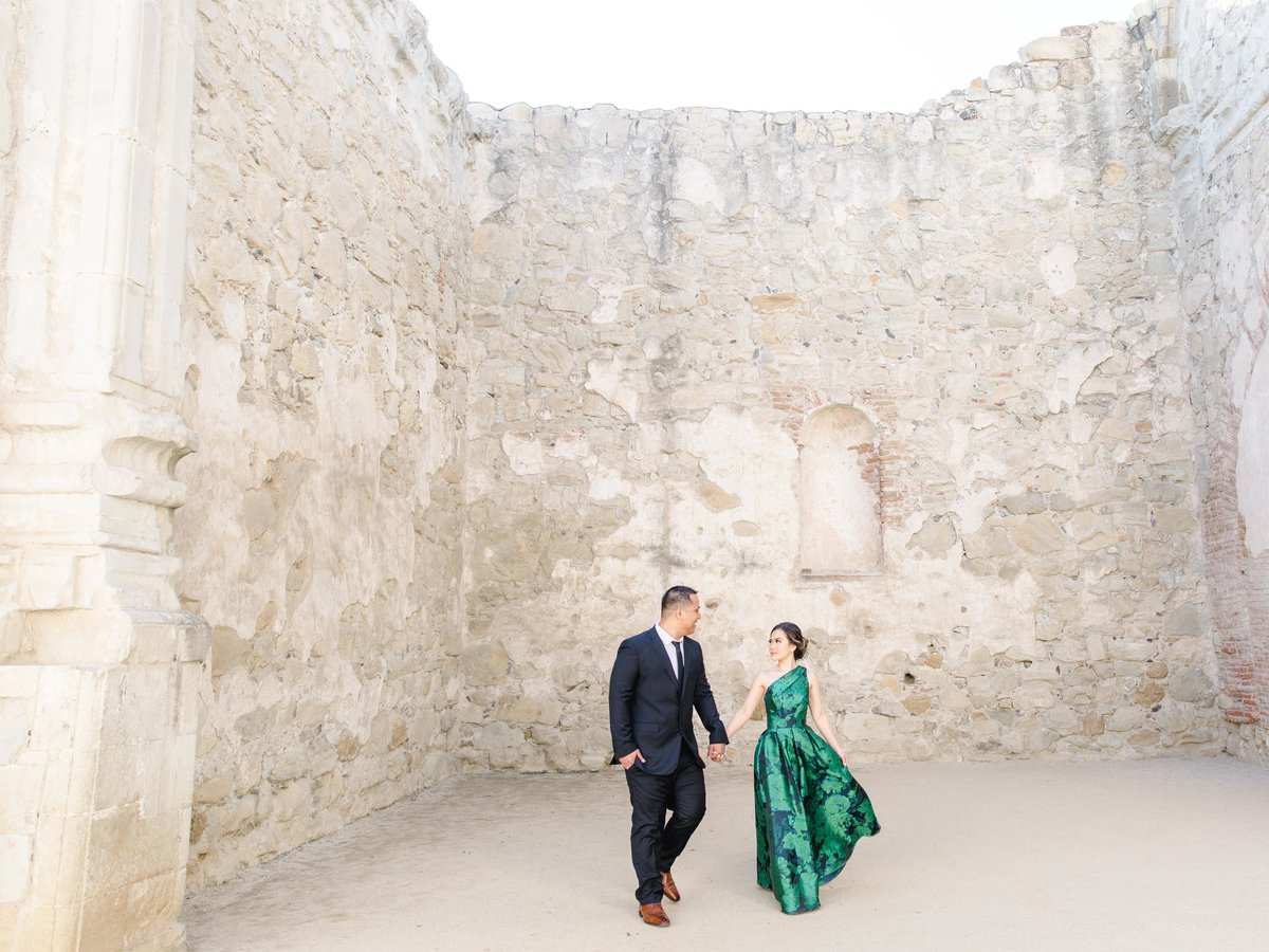 Babsie-Ly-Photography-San-Juan-Capistrano-Missions-Engagement-Session-Asian-Photographer-015A