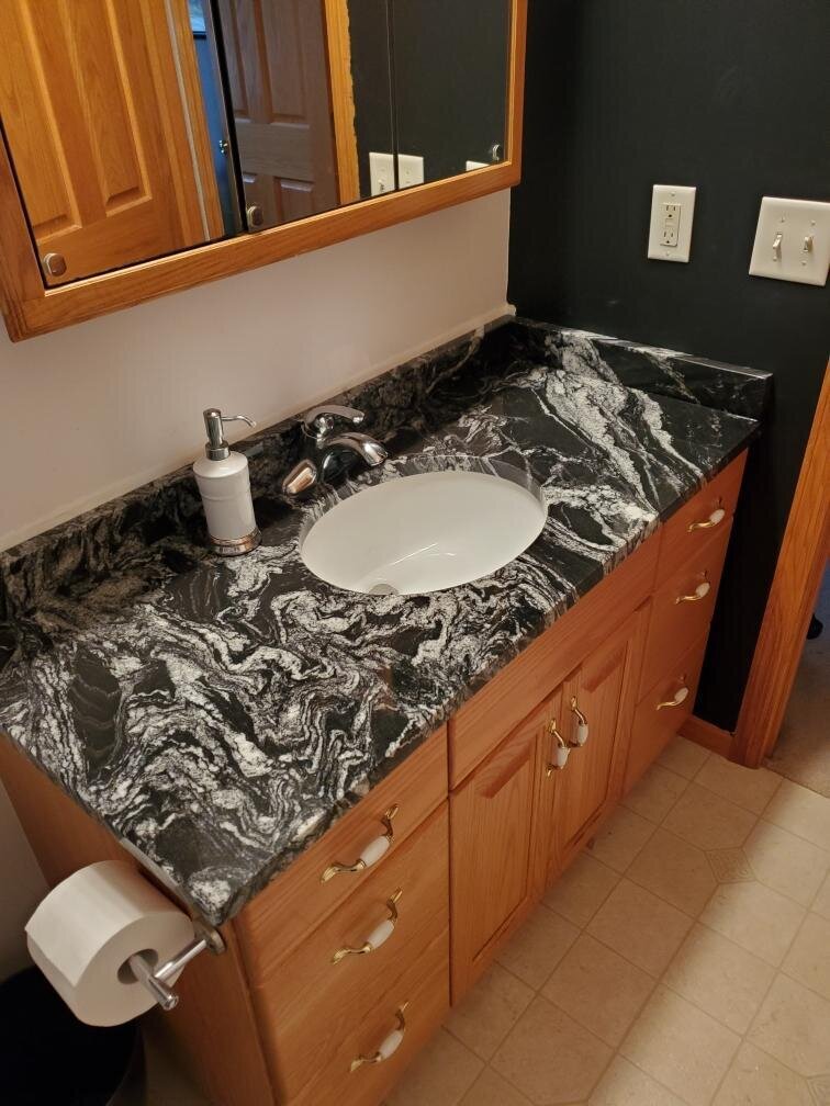 Rochester-Granite-Design-Countertops-23