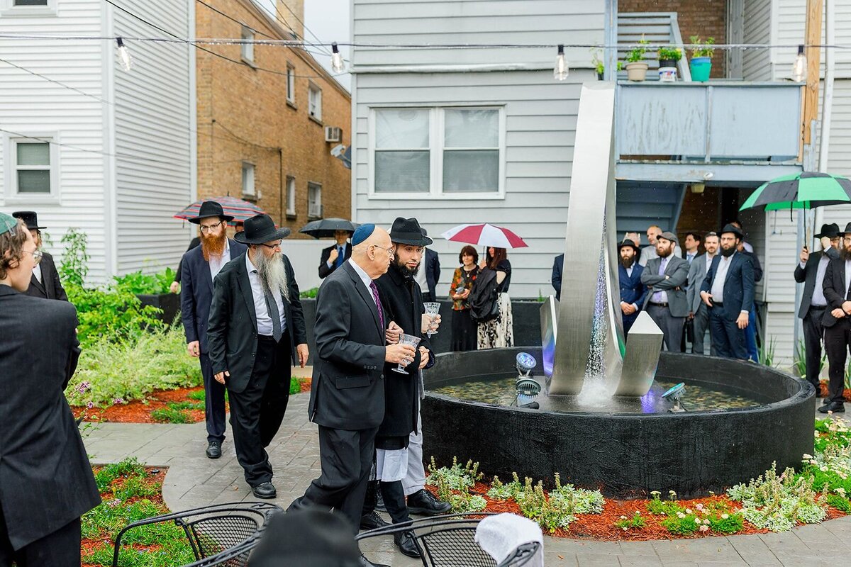 Eliana-Melmed-Photography-Chicago-LosAngeles-Jewish-WeddingPhotographer-CarmiKalman-Chuppah-00023