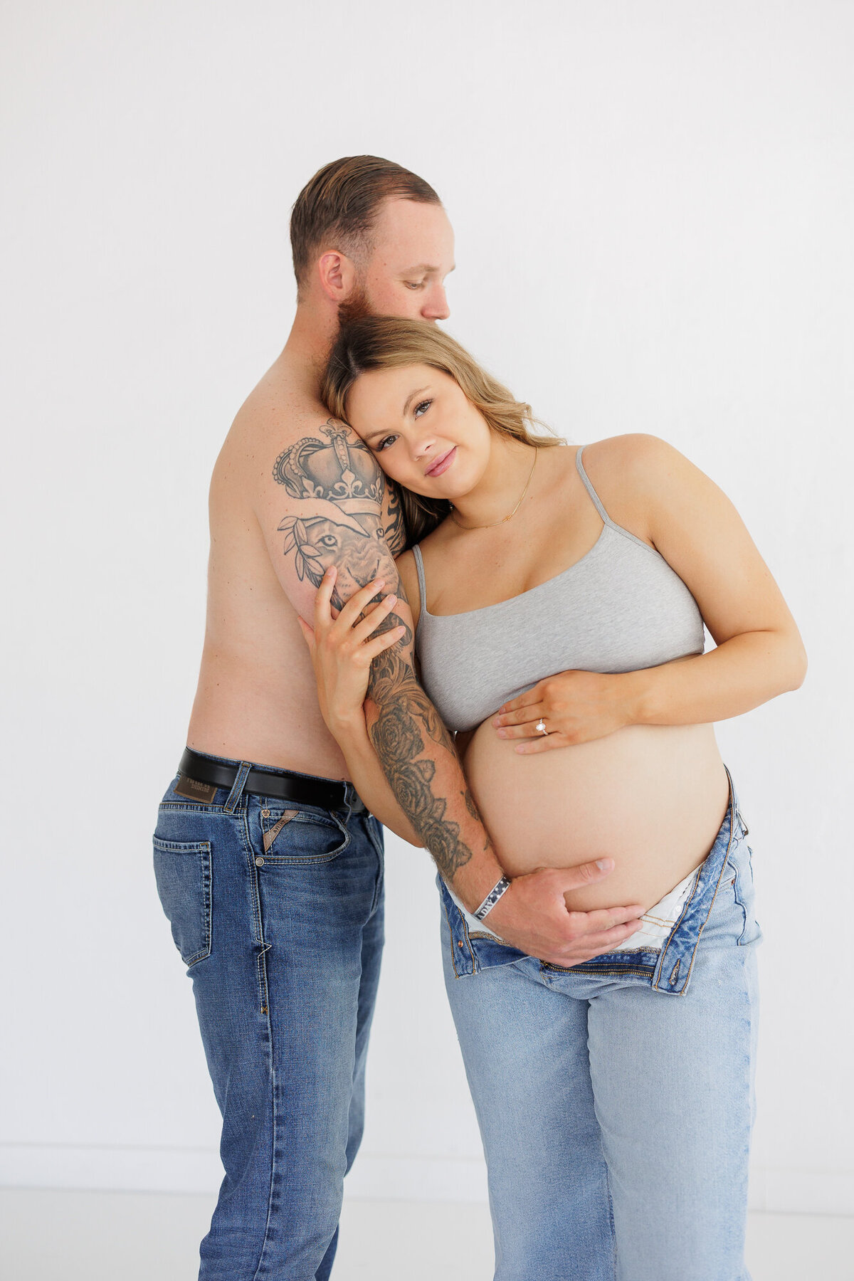 Maternity photo at Boise Newborn Photographer Tiffany Hix's studio.