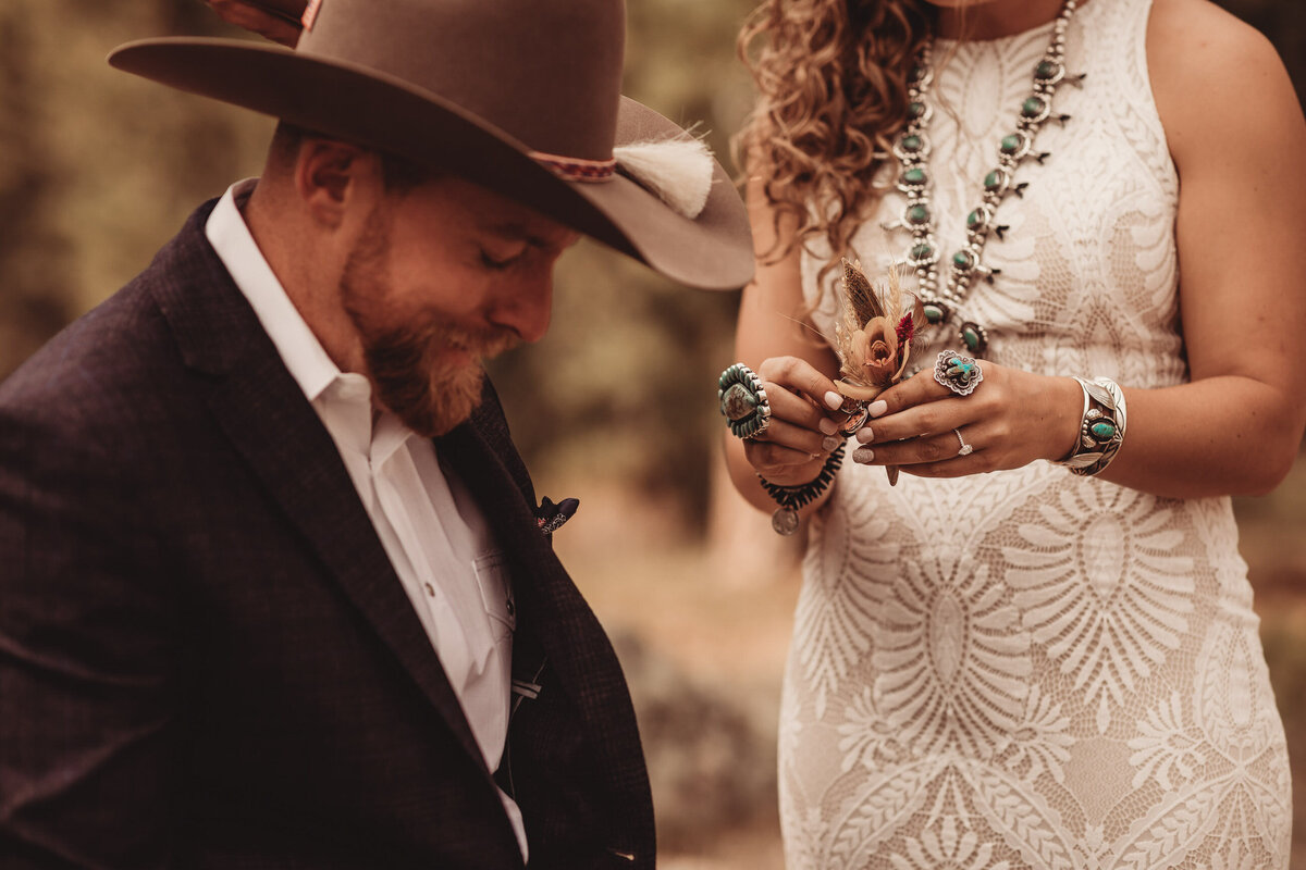 younger-ranch-wedding-Native-Roaming-Photography-24