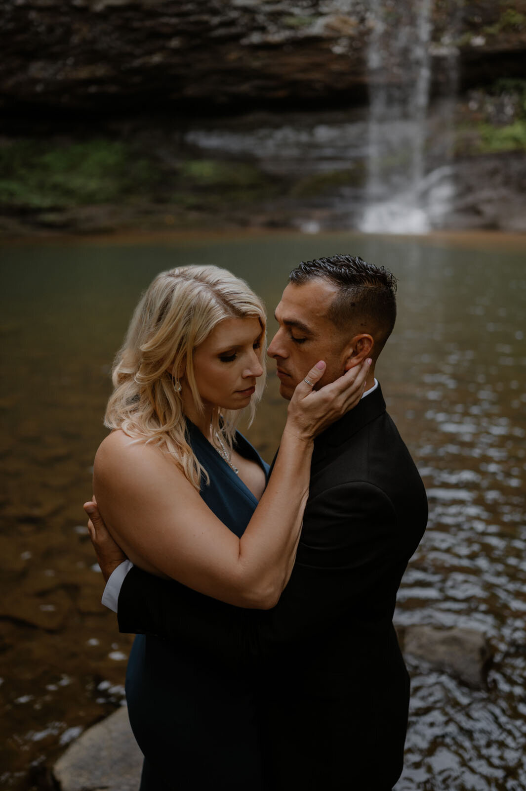 Georgia Elopement Photographer - Cloudland Canyon Lifestyle Session - Karen Norian Photography-Brittany and Eugene-7160