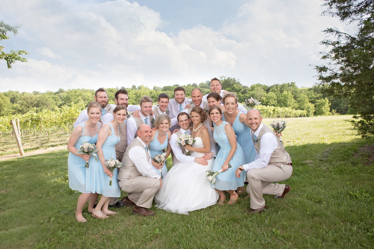 Weddings - Holly Dawn Photography - Wedding Photography - Family Photography - St. Charles - St. Louis - Missouri -38