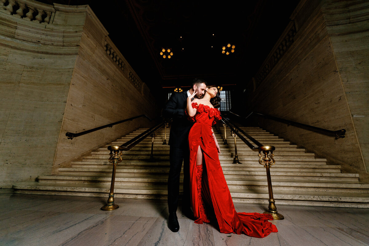 Aspen-Avenue-Chicago-Wedding-Photographer-Union-Station-Chicago-Theater-Engagement-Session-Timeless-Romantic-Red-Dress-Editorial-Stemming-From-Love-Bry-Jean-Artistry-The-Bridal-Collective-True-to-color-Luxury-FAV-15