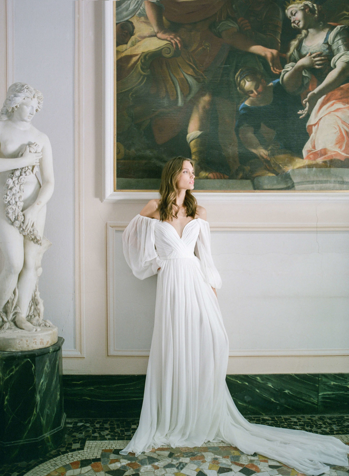 21-ktmerry-MoniqueLhuillier-Fall2020-Bridal-white-gown