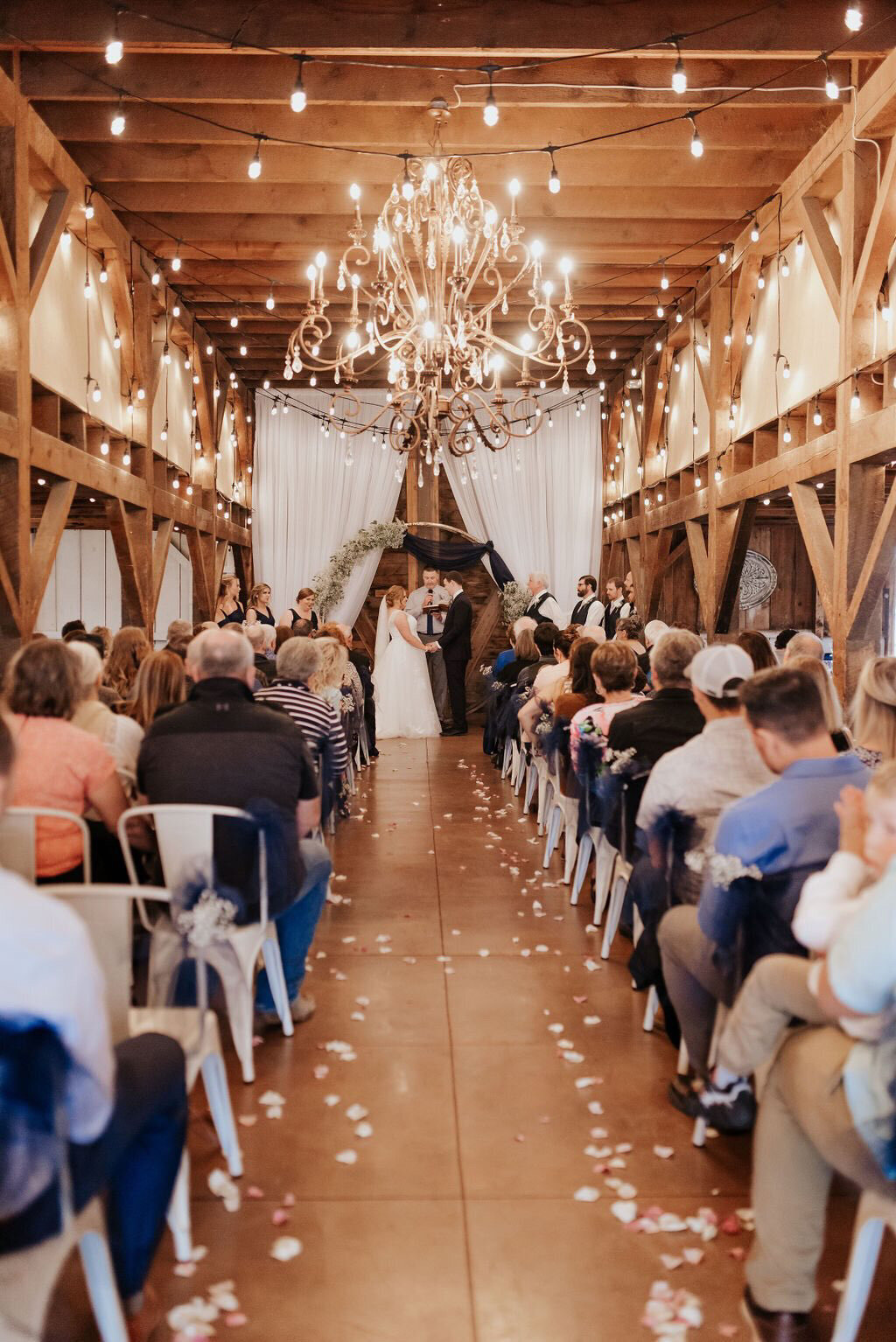 Oregon-Barn-Wedding-Venue-5