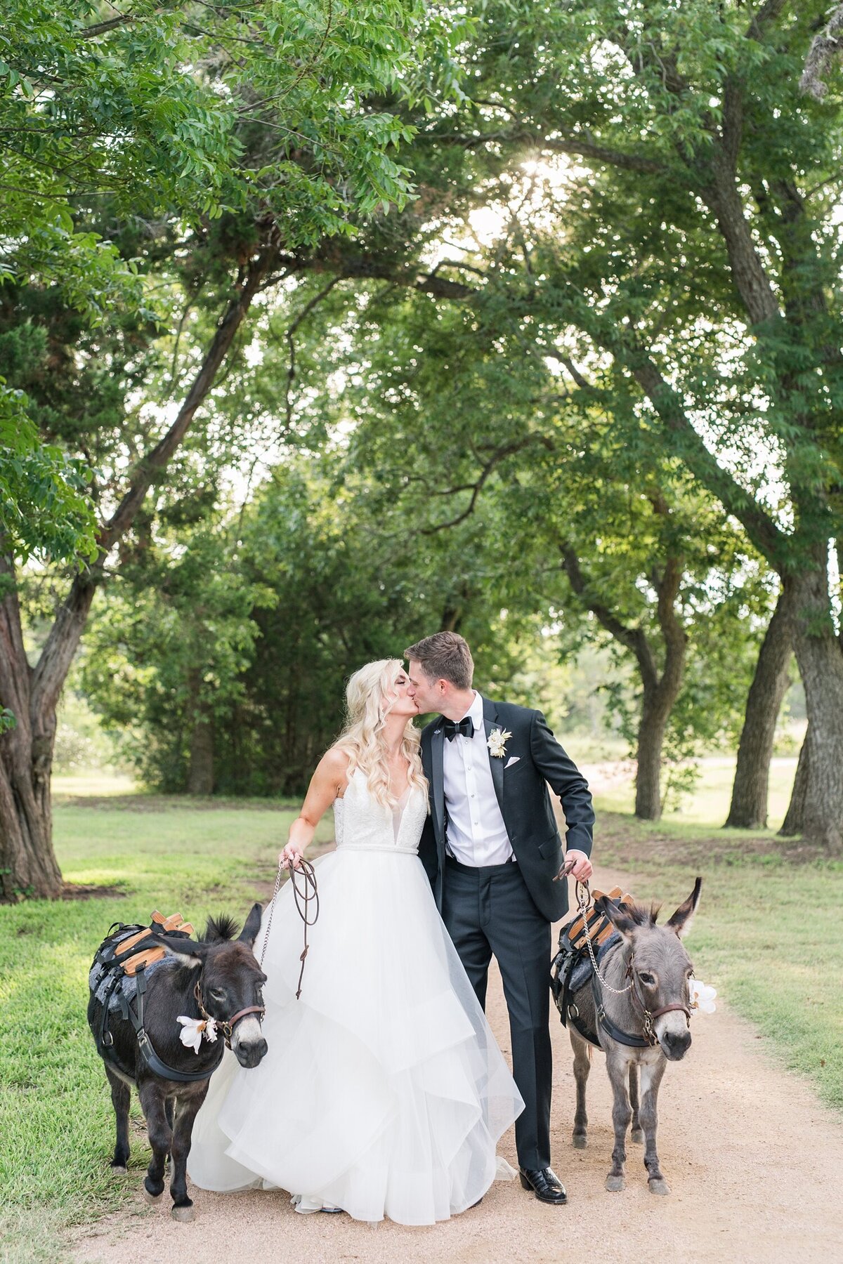 Pecan Springs Ranch Wedding Photographer-171