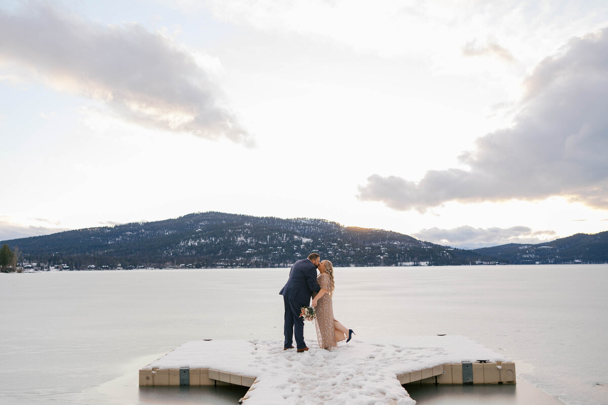 whitefishmontanaelopement-5