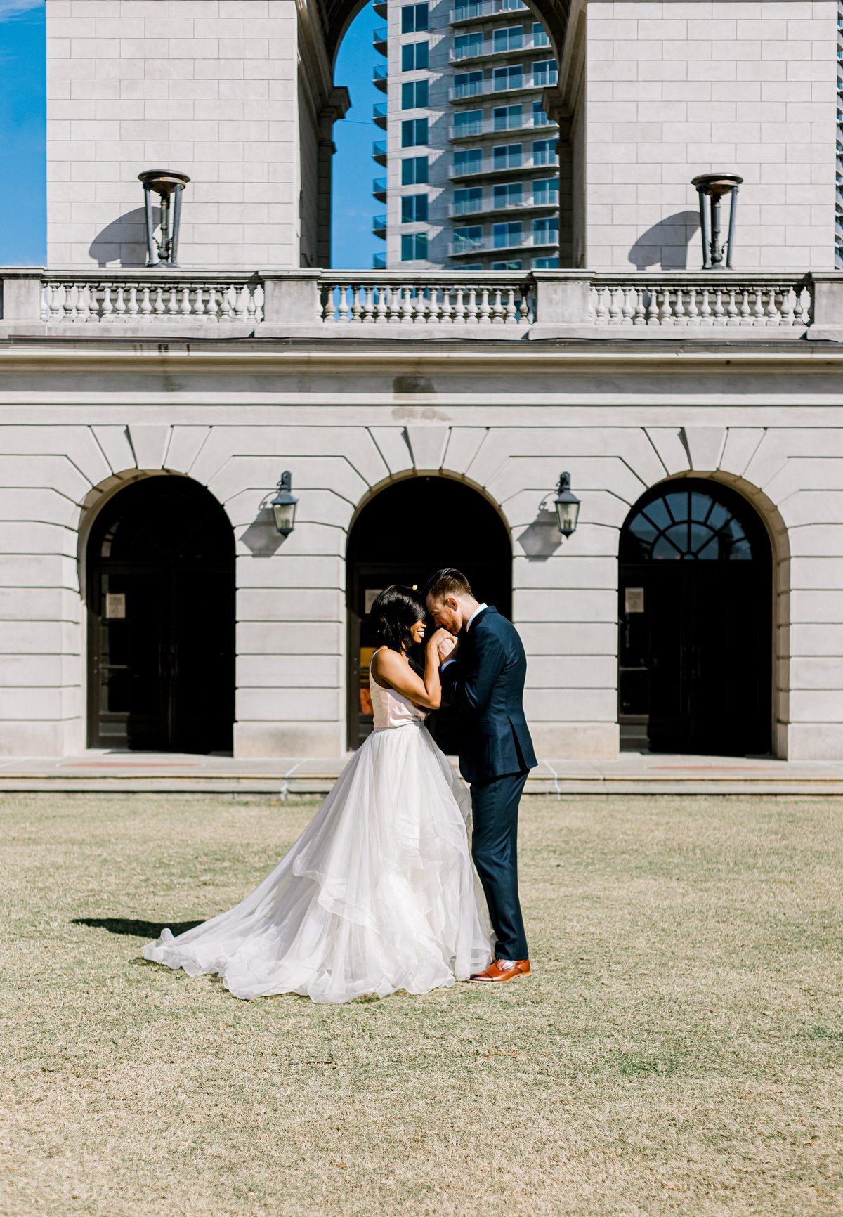 Millennium gate museum atlanta couple photography and wedding-44