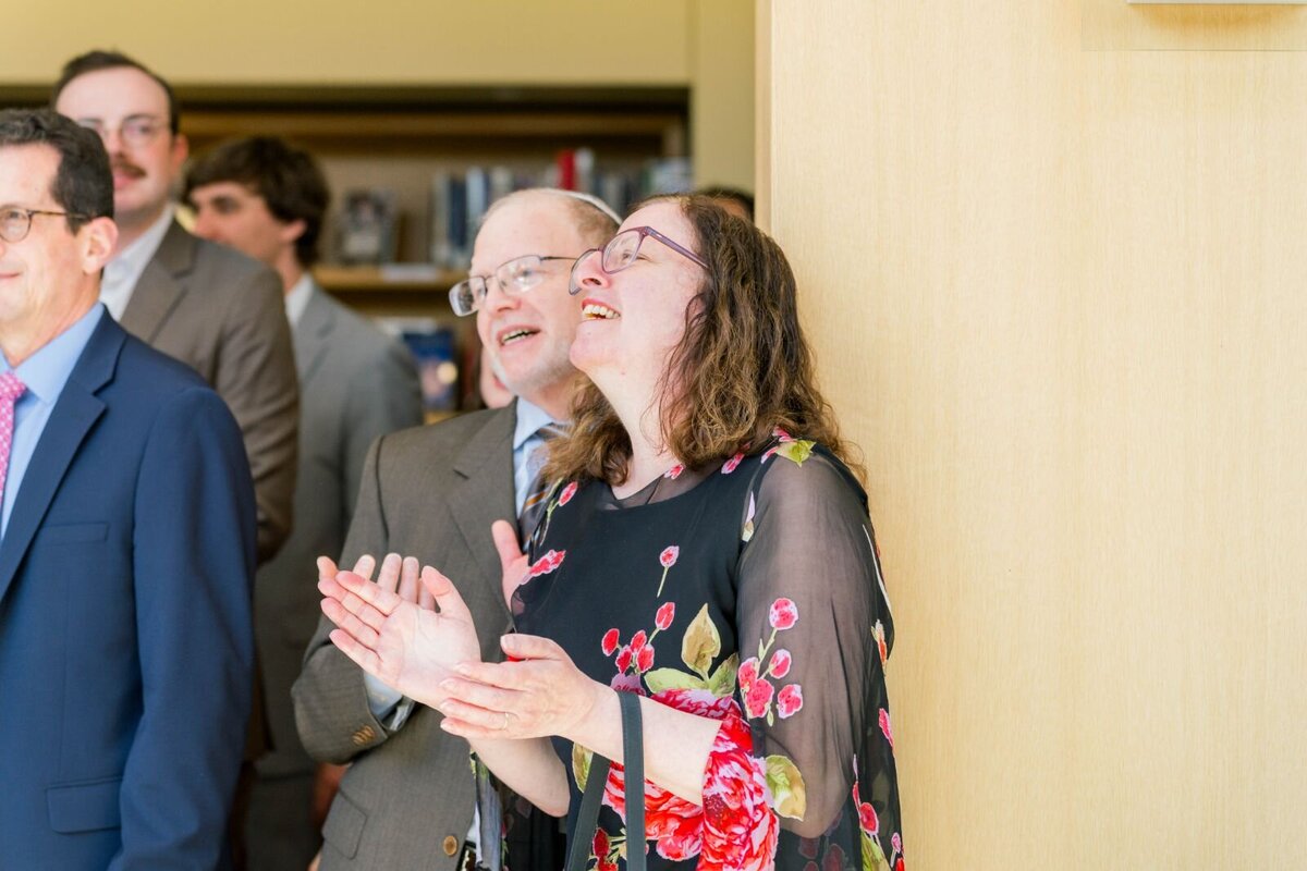 Eliana-Melmed-Photography-Chicago-LosAngeles-Jewish-WeddingPhotography-ShulaNoah-Tisch-00117