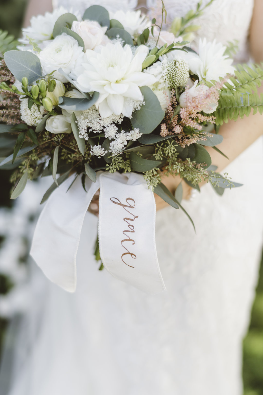 Monica_Relyea_Events_Alicia_King_Photography_Highschool_Sweethearts_Wedding_Grace_and-Doug-Senate-Garage-bride-bouquet