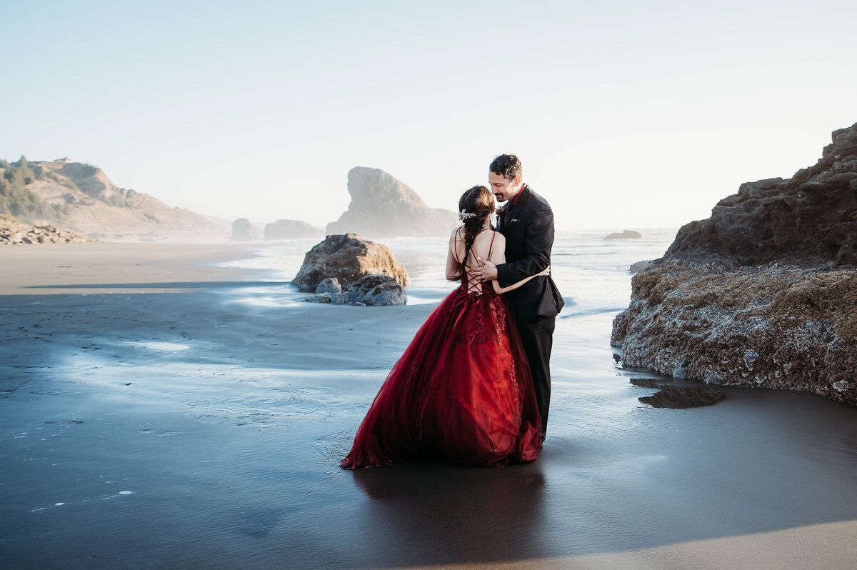 Oregon Coast Elopement and Wedding Photographer Gold Beach