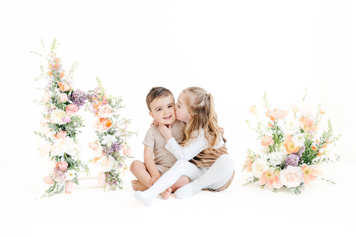 SpringFloralSessions2024-SaatiTrueman-30 (2)