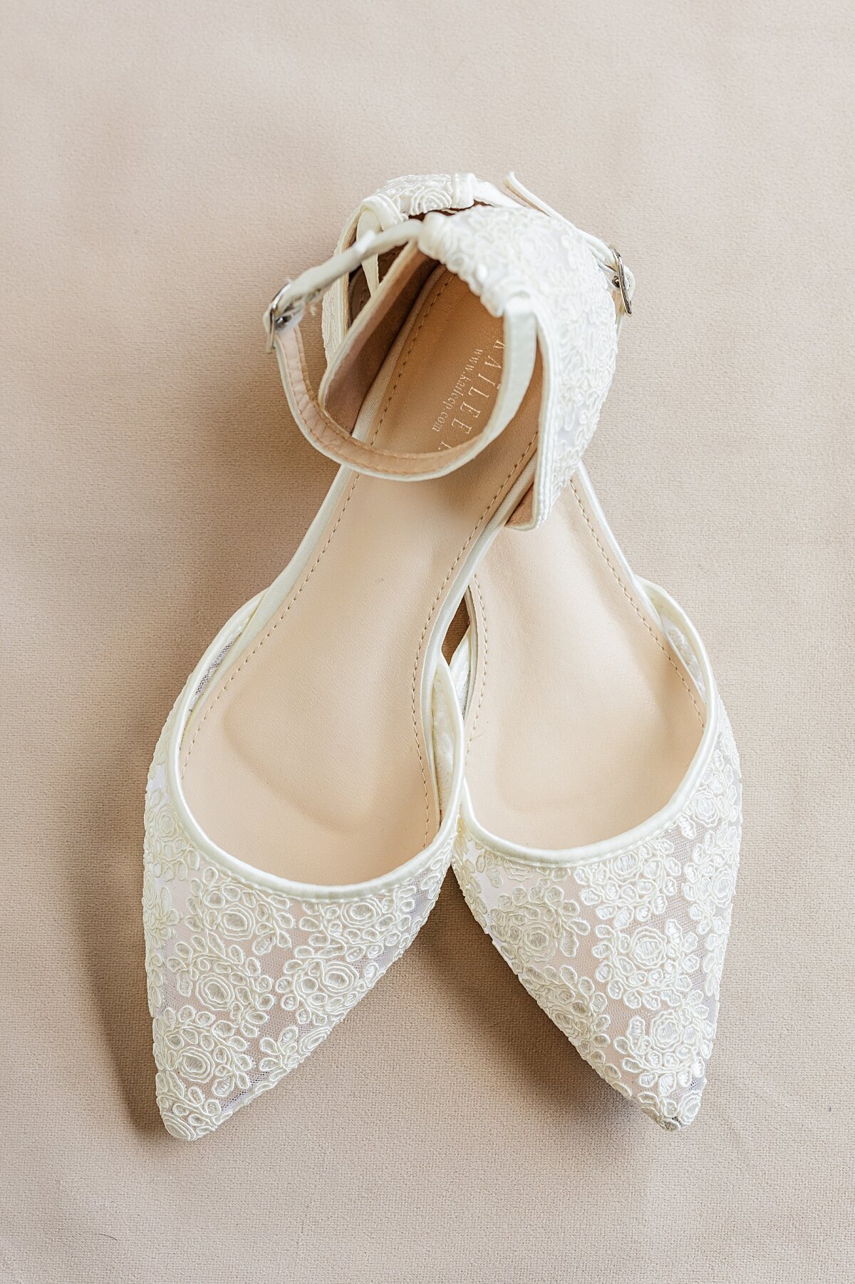 wedding-shoes-on-cream-mat