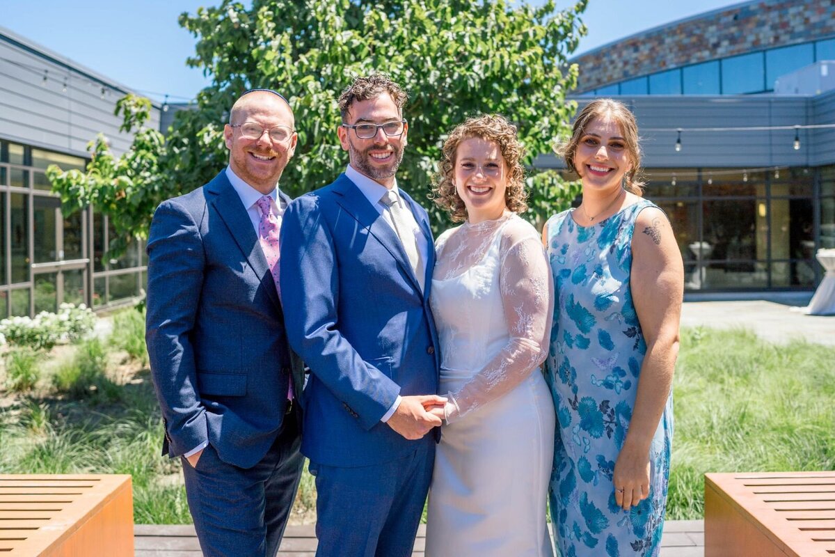 Eliana-Melmed-Photography-Chicago-LosAngeles-Jewish-WeddingPhotography-ShulaNoah-FamilyFormals-00033