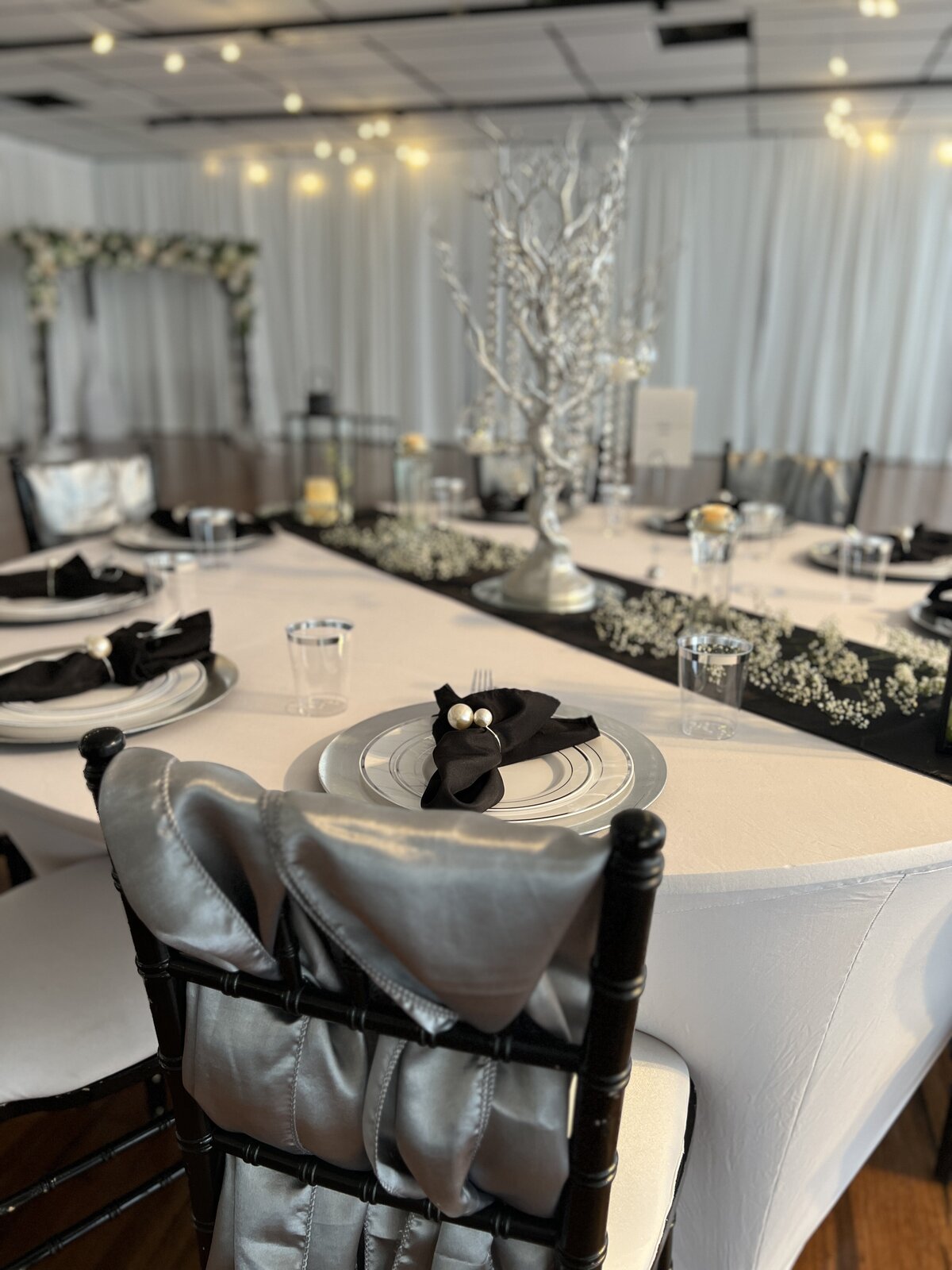 Timeless and Elegant Wedding Guest Table Decor Package - Inclusive Setup with Classic Charm for Unforgettable Celebrations