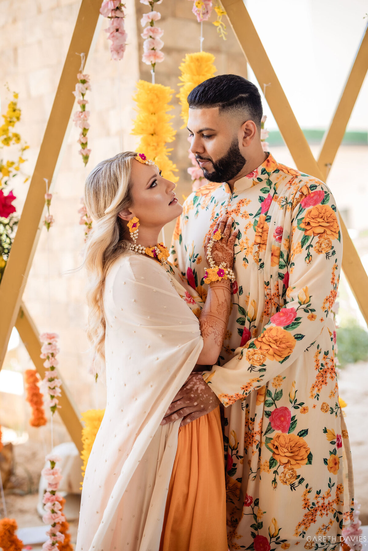 Indian-Wedding-Floral-Orange-Pink-Beauty