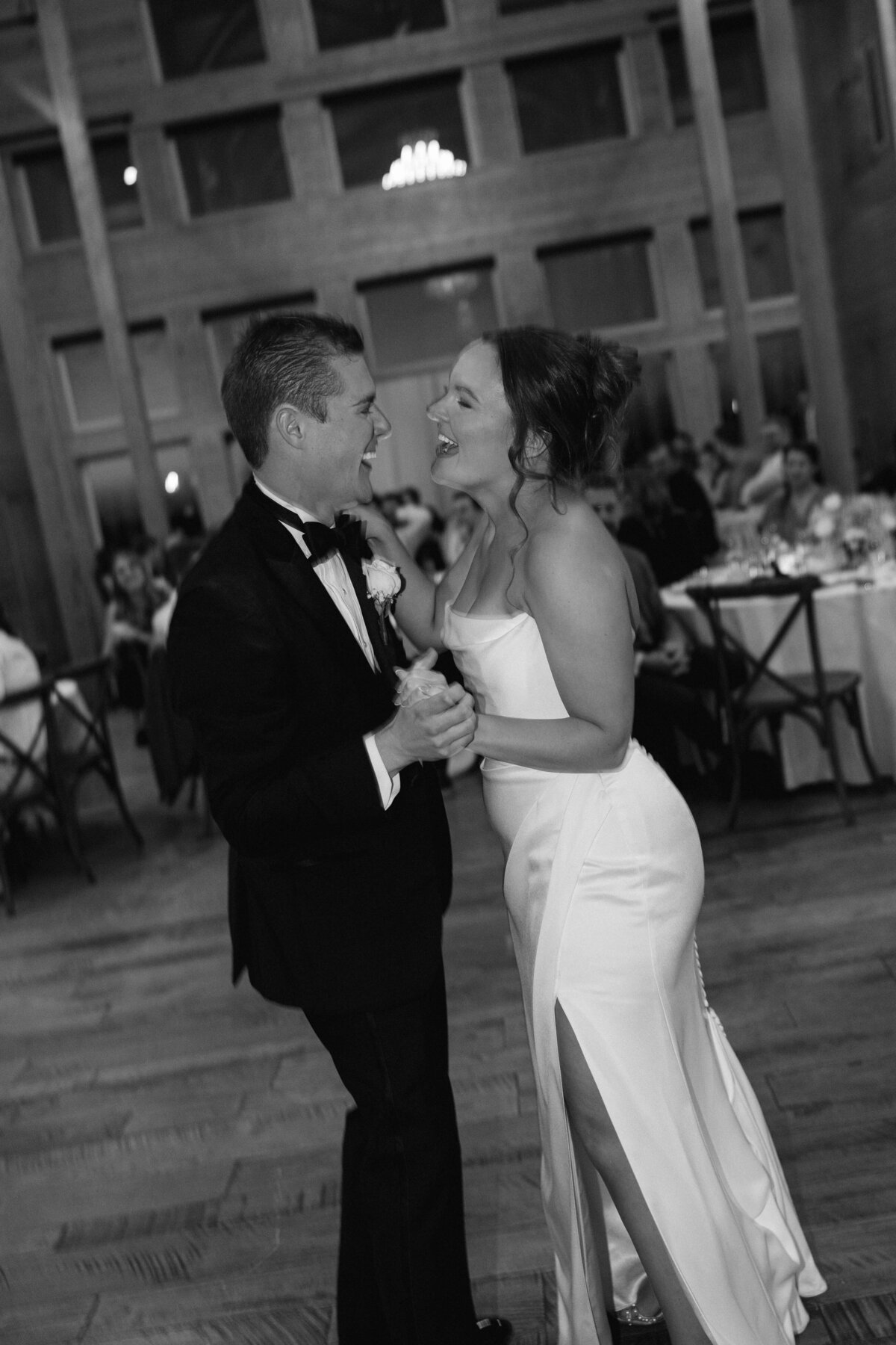 timeless_wedding_photography_cincinnati195