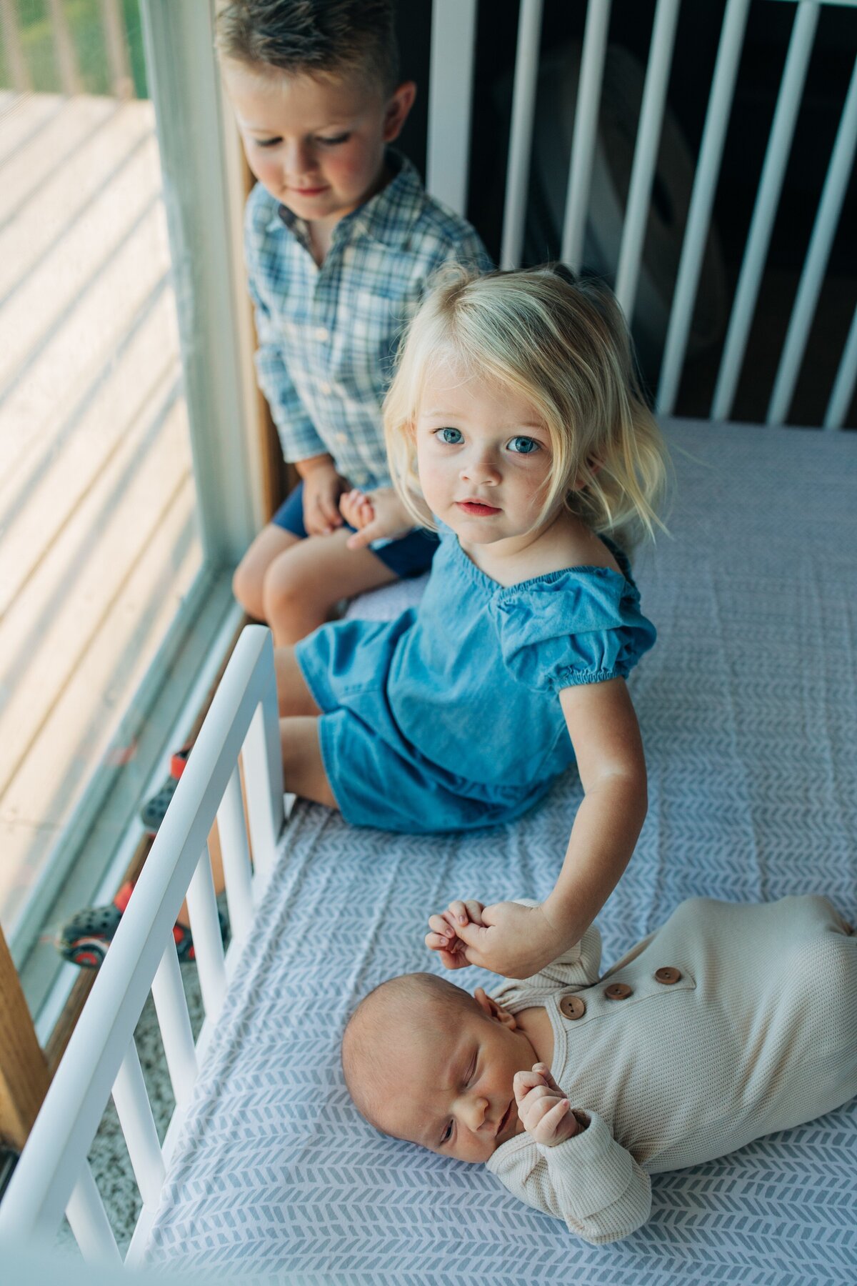 In-Home-Lifestyle-Newborn-Photos-Milwaukee