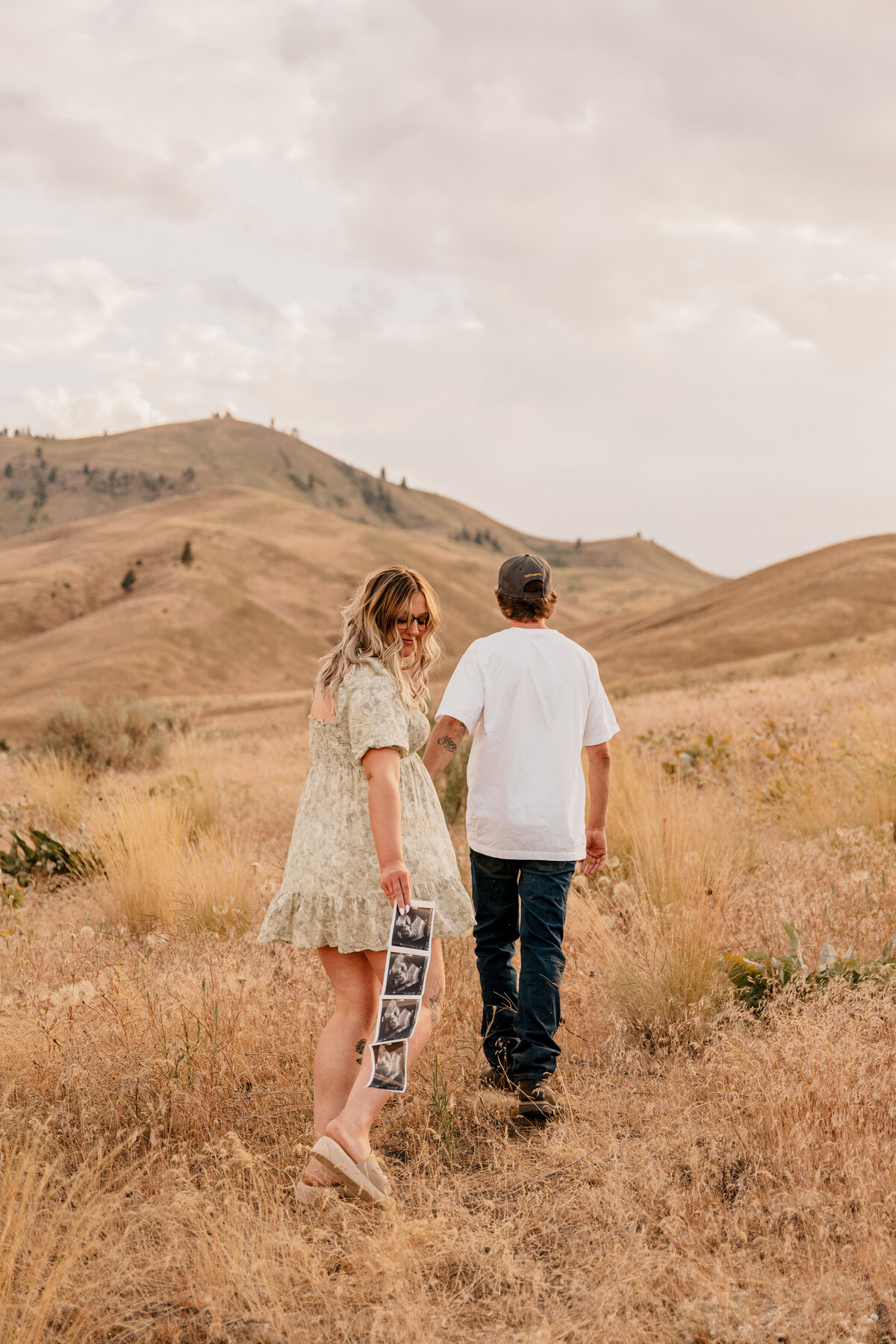 Kelsie-Colton-Maternity-22