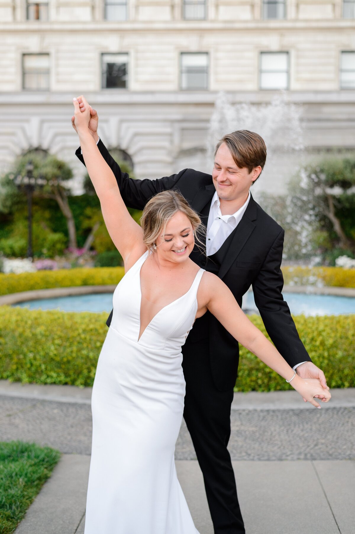 San Francisco Hall City Hall + Destination Wedding Photographer 170