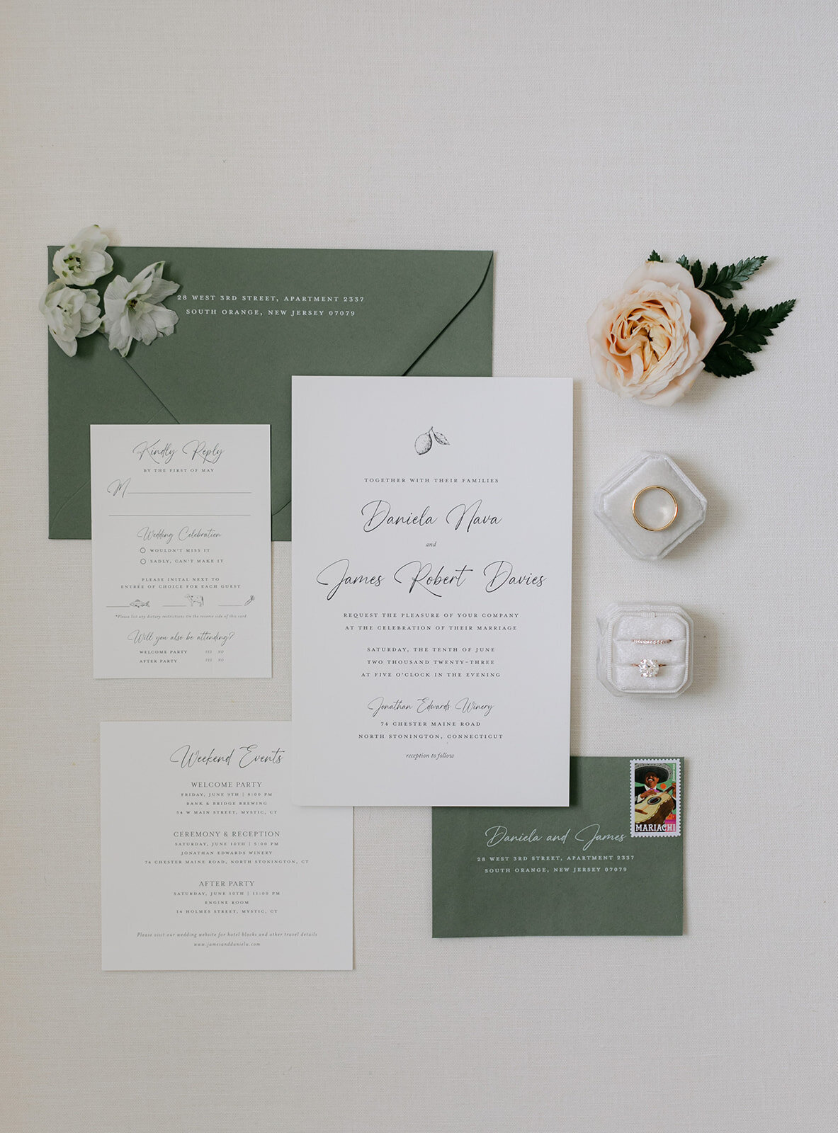 winery-wedding-invitation-suite