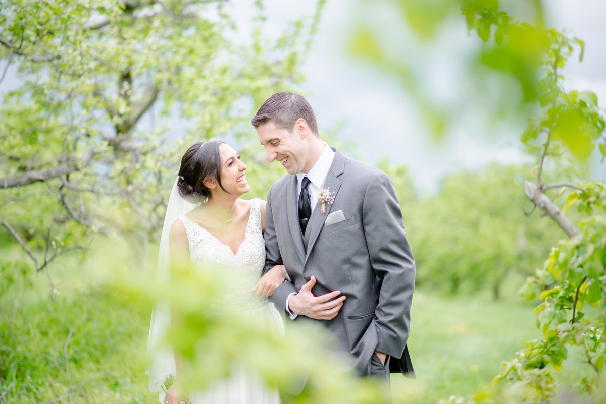 Rustic Barn Wedding Pennsylvania-Rodale Institute Wedding Raquel and Daniel Wedding 22025-19