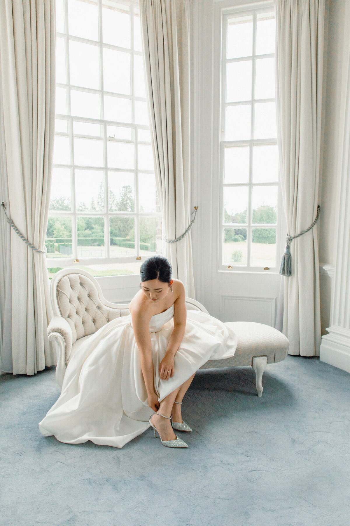 Hedsor-House-Editorial-Wedding-Photographer-Colette-Aurelia-15
