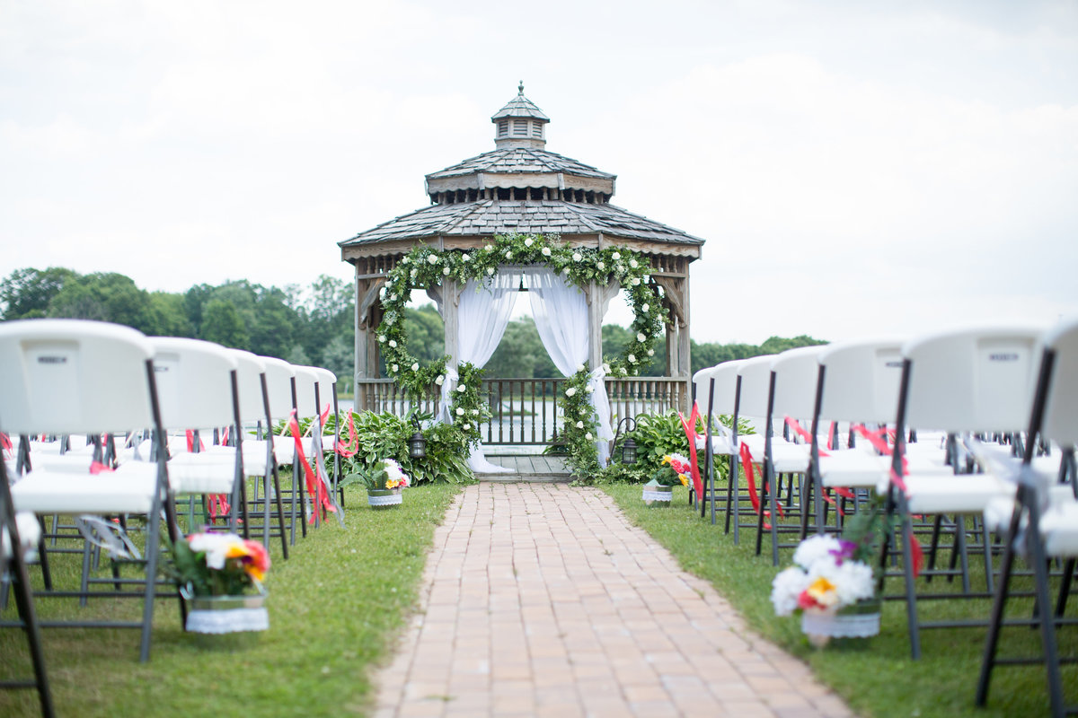 Neil and Jenna have a wedding in Knox Pa outdoors by a beautiful lake.