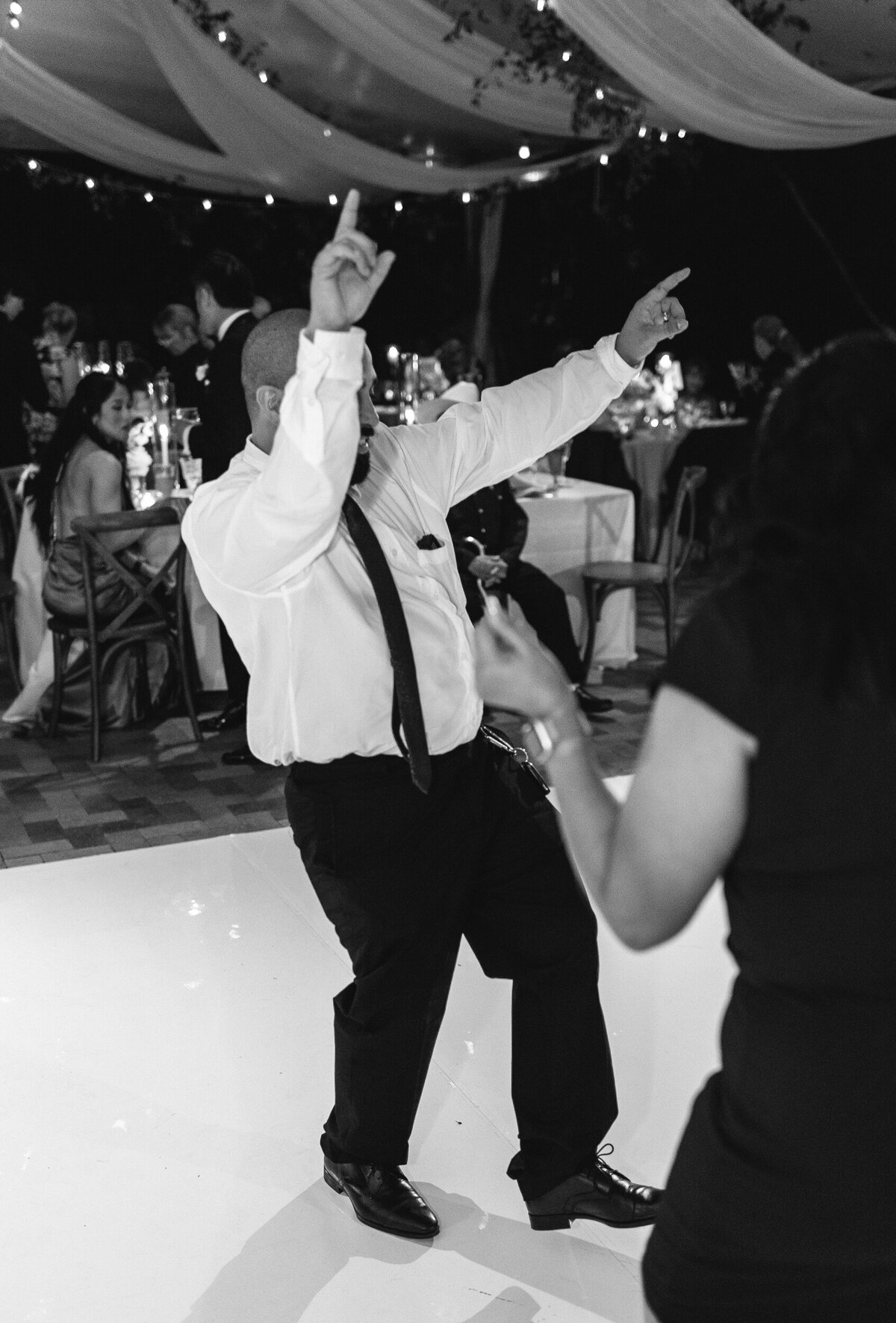 chicago-botanic-garden-wedding-summer-alex-ferreri--80
