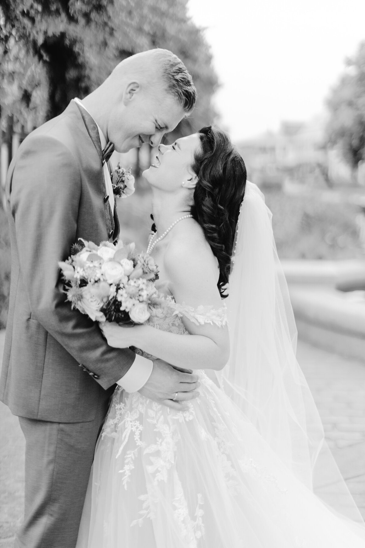 Nathalie & Steven - Laura de Roeck Photography-603-zw Hotel Mondragon