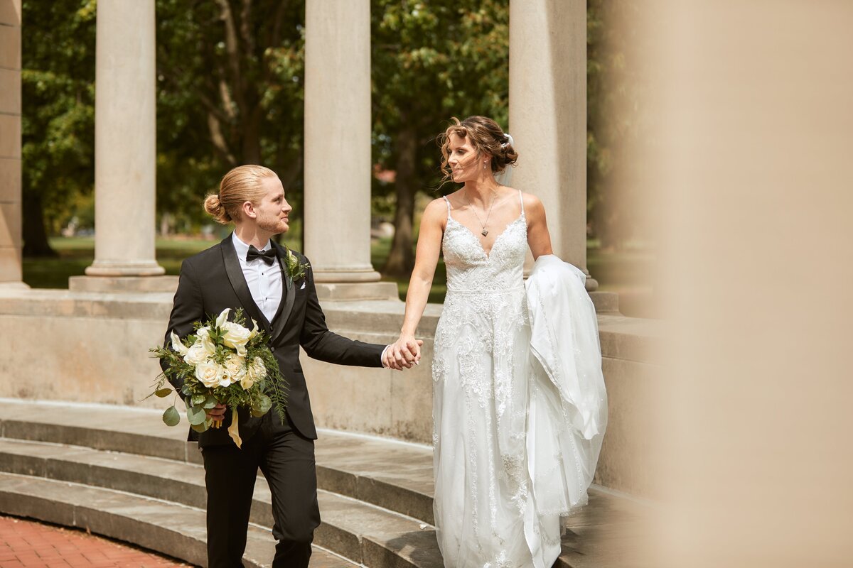 Cleveland wedding photographer