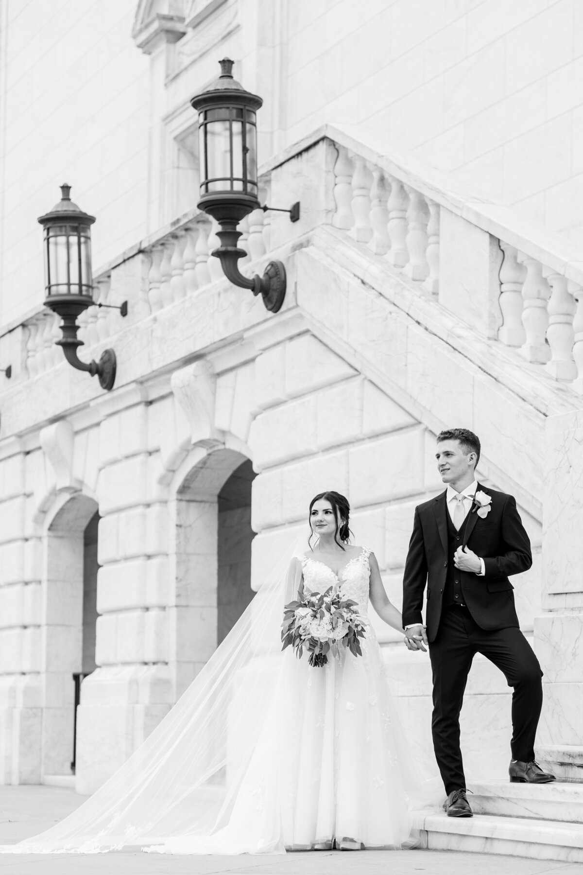 detroit-downtown-wedding-michigan-bride-groom-sweetest-heart-of-mary-church26