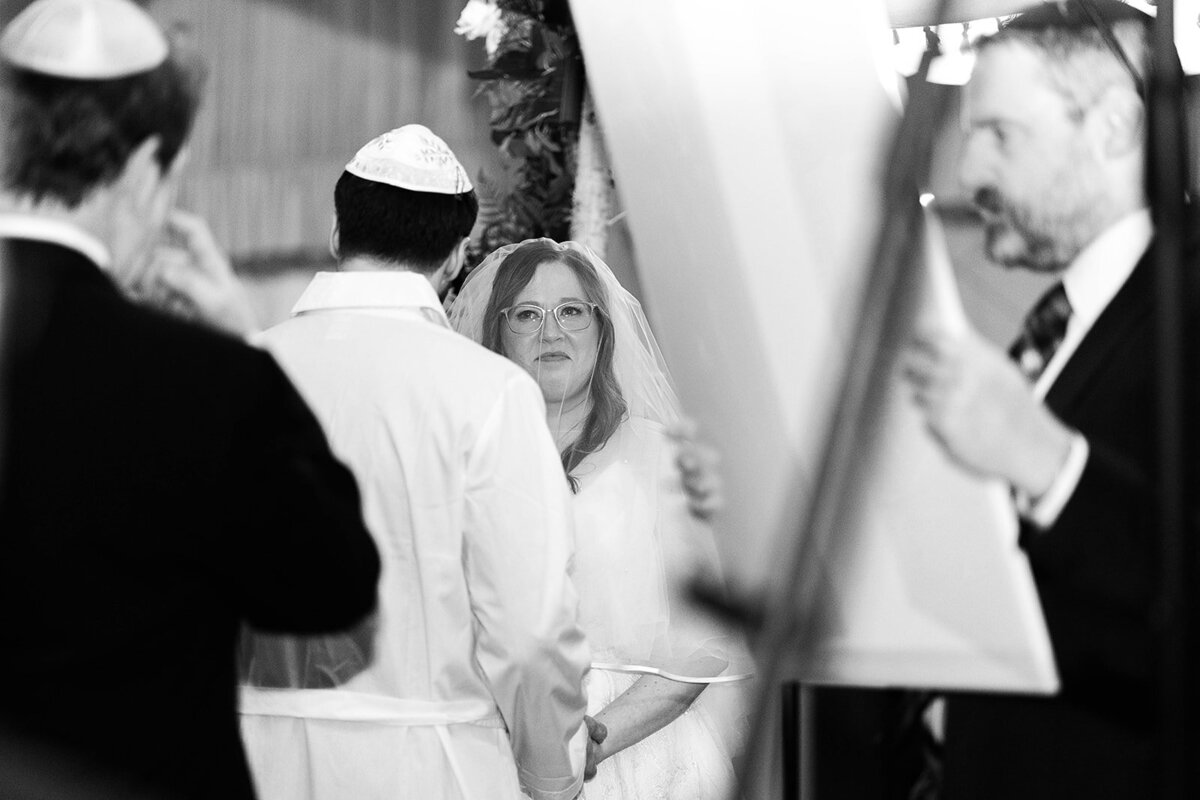 Eliana-Melmed-Photography-Chicago-LosAngeles-Jewish-WeddingPhotography-Chuppah-00197