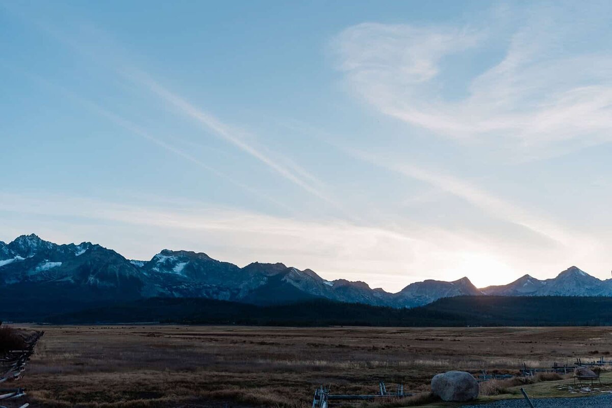 adventure-wedding-photographer-idaho-mountains