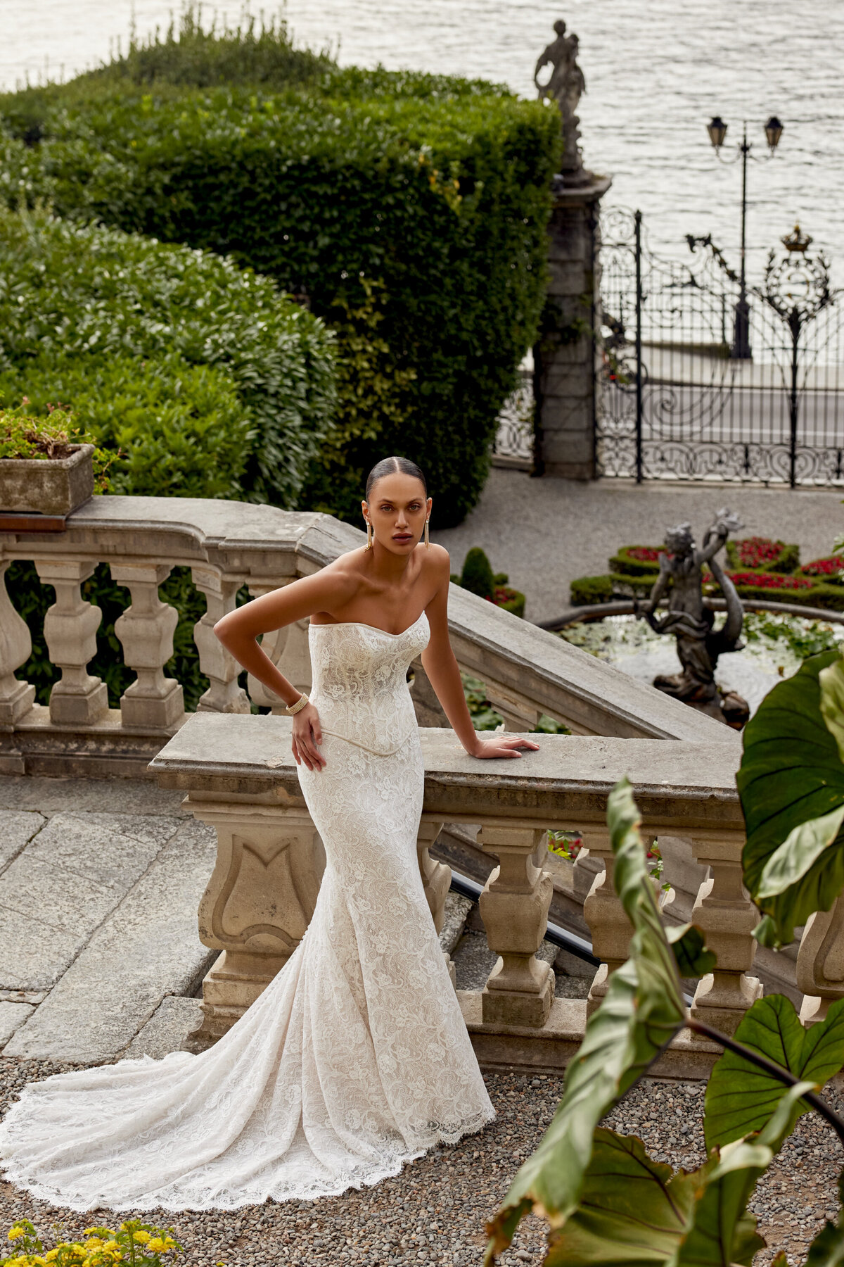 88457BOD_Keeley-Bodice_FF_Justin-Alexander_2