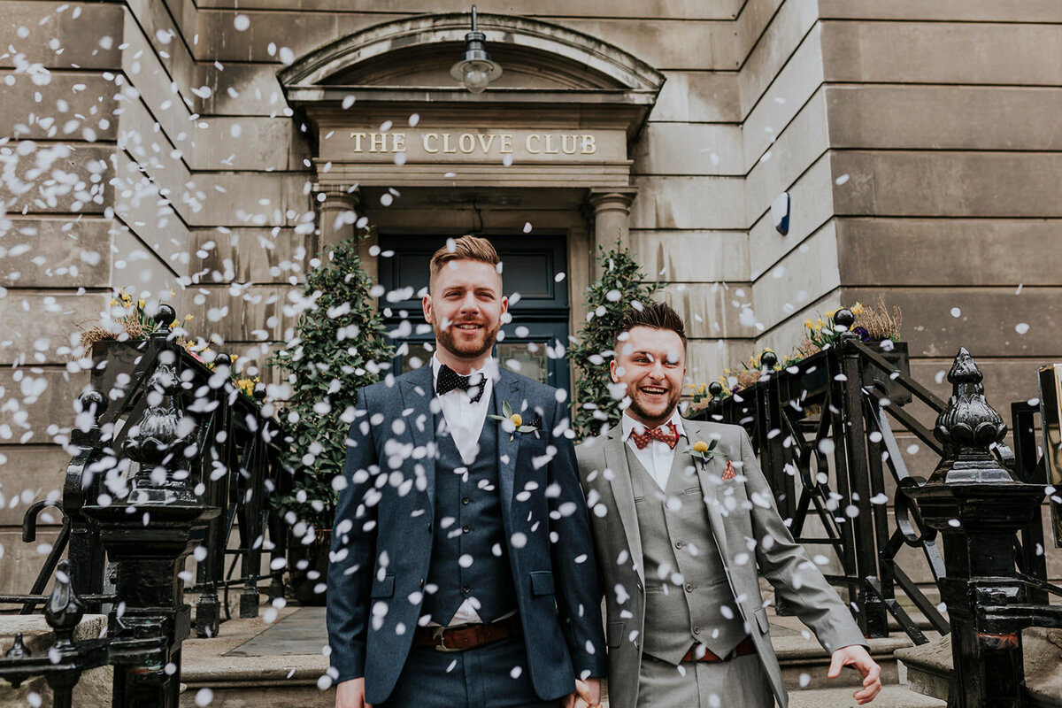 Gay_Wedding_Blog_Shoreditch_Elopement_by_Chenai_Joasis_Photography_0018